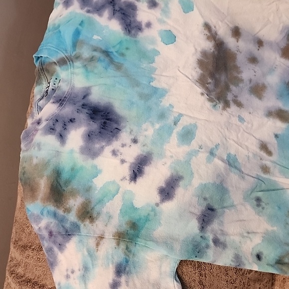 2 Tie Dye Tee Shirts sz M - Picture 2 of 6